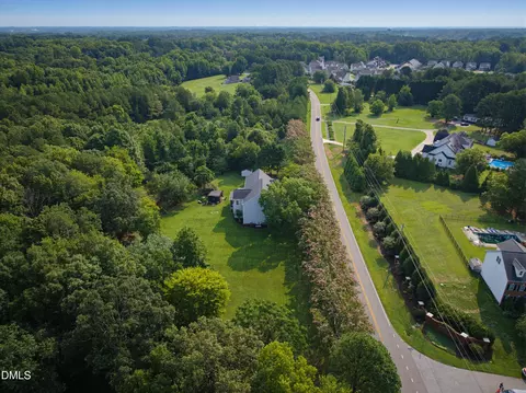 View/Area - 8036 Smith Rd, Apex, NC 27539 photo 2 of 3