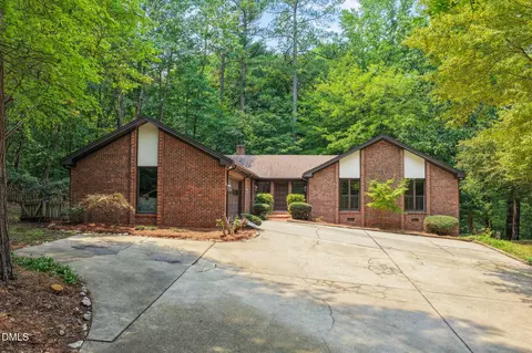 4125 Picardy Dr, Raleigh, NC 27612