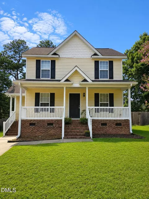 205 Spinel Ln, Knightdale, NC 27545