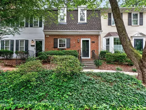1324 Dylan Heath Ct, Raleigh, NC 27608
