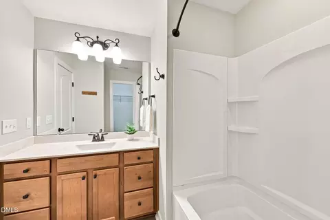 Bath - 9505 Alydar Dr, Wake Forest, NC 27587 photo 4 of 8