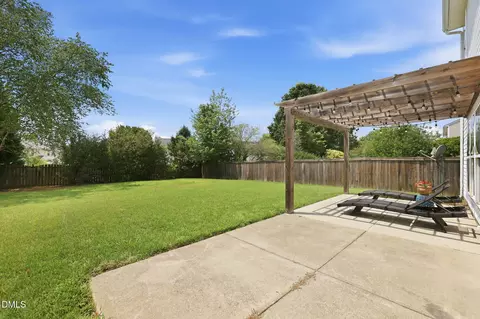 Exterior - 809 Stackhurst Way, Wake Forest, NC 27587 photo 4 of 4