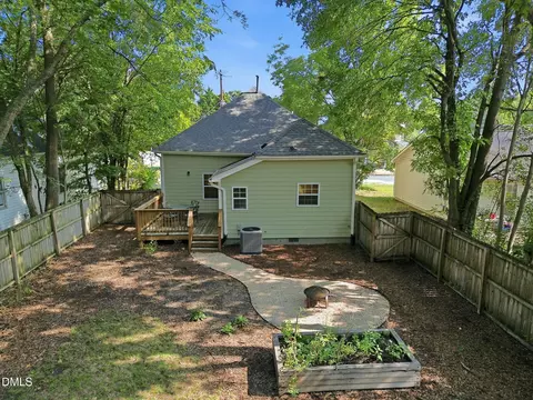 Exterior - 416 Dowd St, Durham, NC 27701 photo 5 of 12