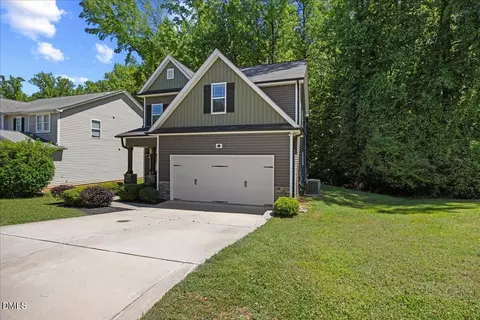 Exterior - 139 Smart Ct, Clayton, NC 27520 photo 3 of 5