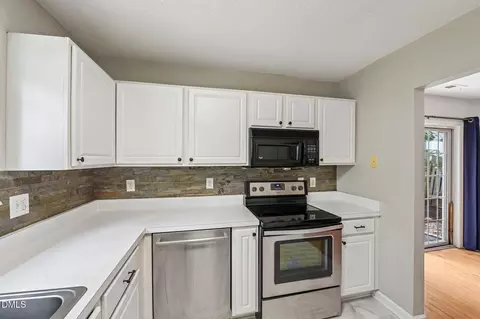 Kitchen - 4616 Dolwick Dr, Durham, NC 27713 photo 2 of 4