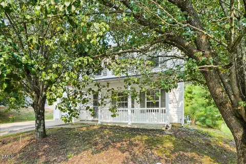 Exterior - 414 Lodestone Dr, Durham, NC 27703 photo 3 of 8