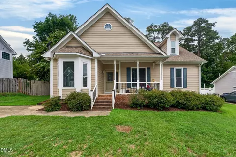 2808 Tryon Pines Dr, Raleigh, NC 27603