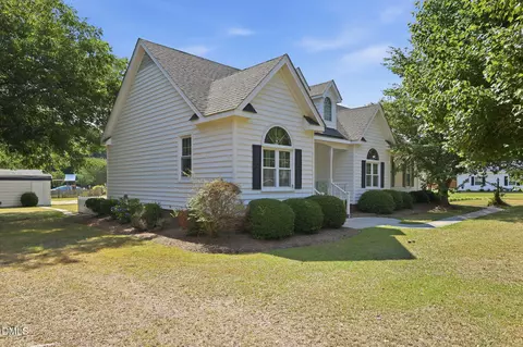 1118 Warren Rd, Erwin, NC 28339 photo 2
