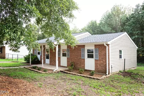 Exterior - 9 Plummer Pl, Durham, NC 27703 photo 3 of 3