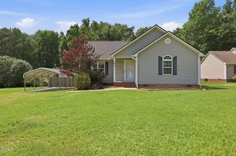 96 Shire Ct, Zebulon, NC 27597