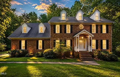 225 Jansmith Ln, Raleigh, NC 27615