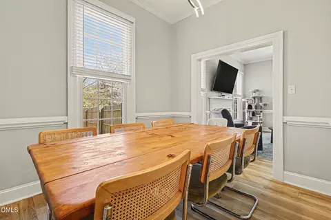 Dining - 910 S 2nd St, Smithfield, NC 27577 photo 1 of 2