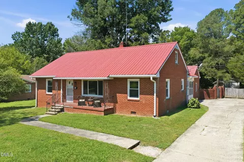 306 Oakgrove Dr, Graham, NC 27253