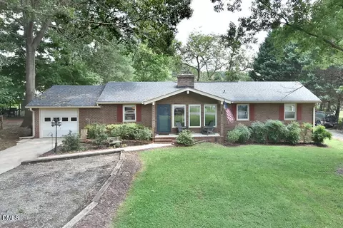 1012 Arthur Dr, Graham, NC 27253 photo 2