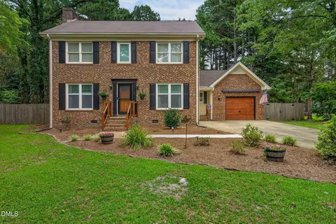 4809 Frankie Rd, Fuquay Varina, NC 27526
