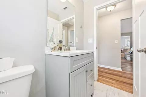 Bath - 712 Fairground Rd, Dunn, NC 28334 photo 3 of 3