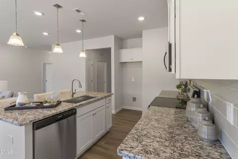 Kitchen - 183 Cheshire Downs Ct, Smithfield, NC 27577 photo 2 of 3