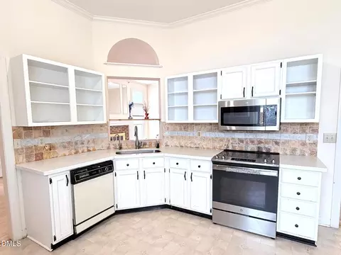 Kitchen - 5100 Stardust Dr, Durham, NC 27712 photo 1 of 4