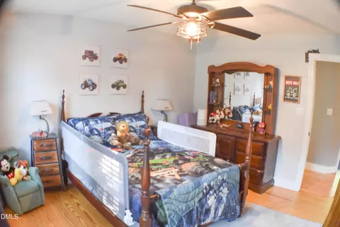 Bedroom - 5908 Deep Spring Cir, Wake Forest, NC 27587 photo 5 of 8