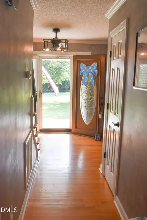 Entry Way - 5908 Deep Spring Cir, Wake Forest, NC 27587 photo 6 of 6