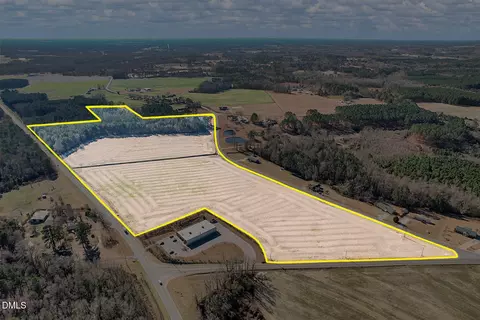 2327 Us-701 Hwy, Four Oaks, NC 27524
