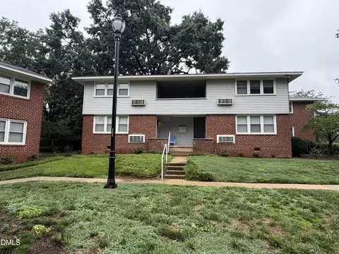 633 Daniels St, Raleigh, NC 27605