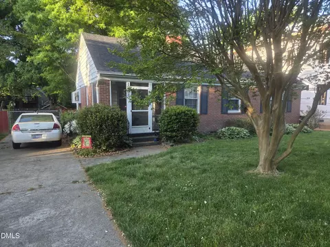 1928 Fairfield Dr, Raleigh, NC 27608