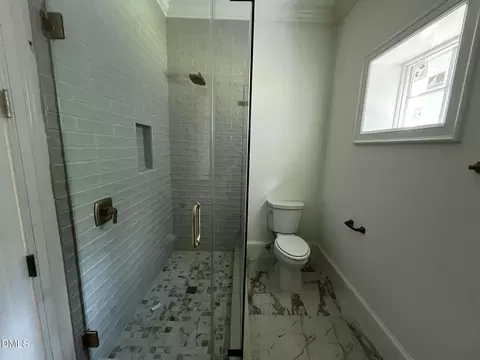 Bath - 1330 Eldon Cir, Durham, NC 27707 photo 6 of 10