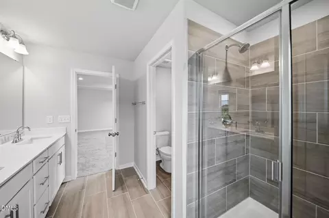Bath - 1508 Fruit Tree Ln, Wake Forest, NC 27587 photo 2 of 3