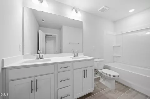 Bath - 1508 Fruit Tree Ln, Wake Forest, NC 27587 photo 3 of 3