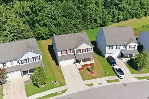 View/Area - 3336 Althorp Dr, Raleigh, NC 27616 photo 2 of 13