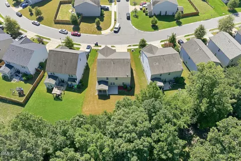 View/Area - 3336 Althorp Dr, Raleigh, NC 27616 photo 6 of 13