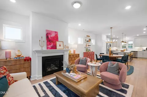 2145 Glen Holw Dr, Raleigh, NC 27604