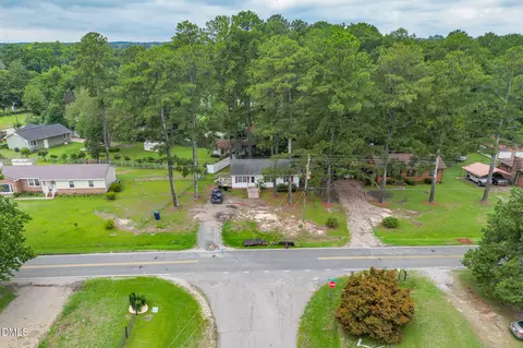 2812 Cemetery Rd, Sanford, NC 27332