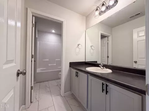 Bath - 3524 Nc 27, Coats, NC 27521 photo 2 of 4