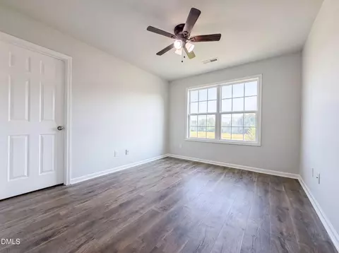Bedroom - 3524 Nc 27, Coats, NC 27521 photo 1 of 3