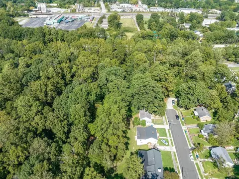 600 Bernice St, Durham, NC 27703 photo 5