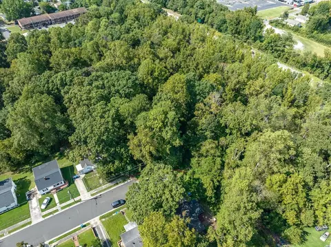 600 Bernice St, Durham, NC 27703 photo 8