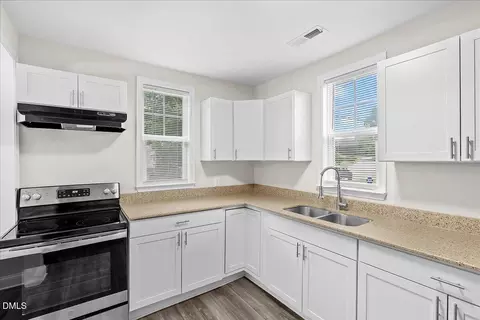 Kitchen - 426 Mitchell St, Henderson, NC 27536 photo 3 of 3