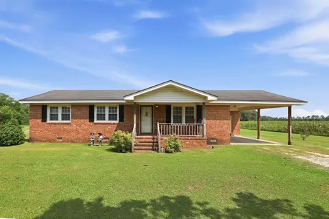 1967 Mt Olive Hwy, Newton Grove, NC 28366