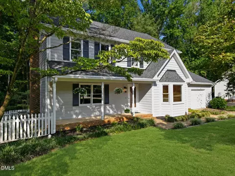 6517 Dresden Ln, Raleigh, NC 27612
