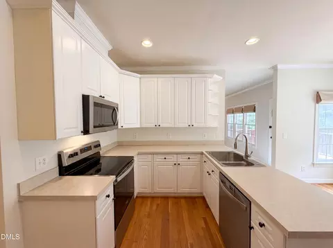 Kitchen - 7301 Lakefall Dr, Wake Forest, NC 27587 photo 2 of 2