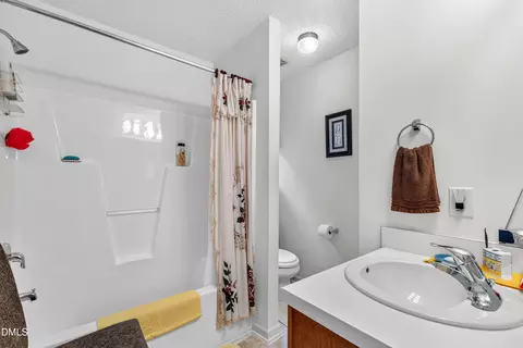 Bath - 5214 Interlock Dr, Raleigh, NC 27610 photo 4 of 4