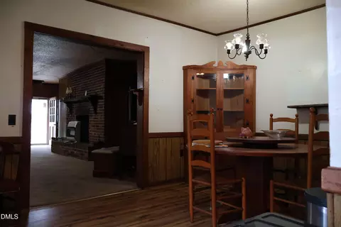Dining - 106 3rd St, Erwin, NC 28339 photo 2 of 2