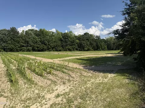 486 Mcdonald Rd, Sanford, NC 27332