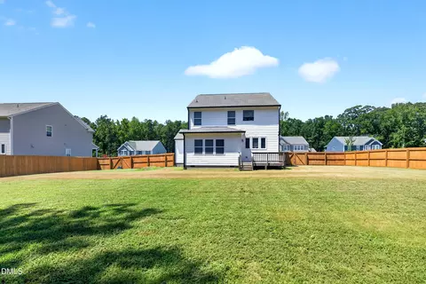 Exterior - 197 E Dentaires Way, Willow Spring, NC 27592 photo 5 of 8