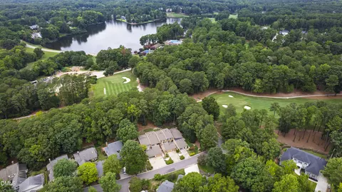 204 Tweed Cir, Cary, NC 27511