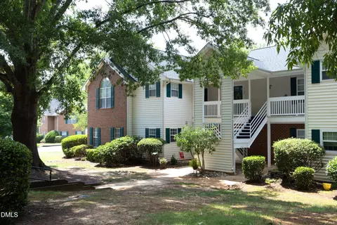 1112 Renshaw Ct, Cary, NC 27518