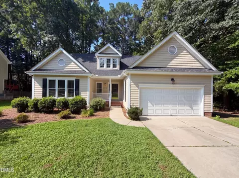 513 Saint Croix Dr, Holly Springs, NC 27540