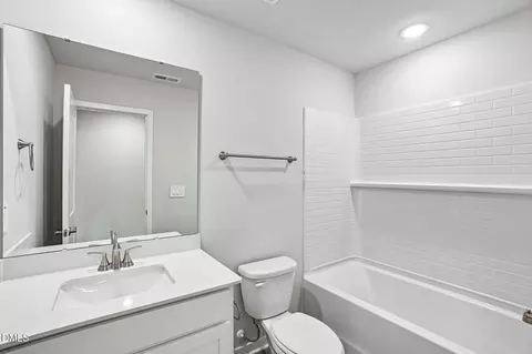 Bath - 141 Gilded Eagle Ave, Clayton, NC 27520 photo 4 of 5